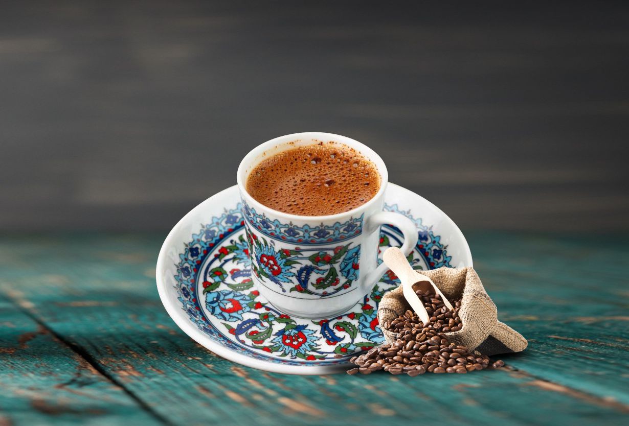 SICAK İÇECEKLER