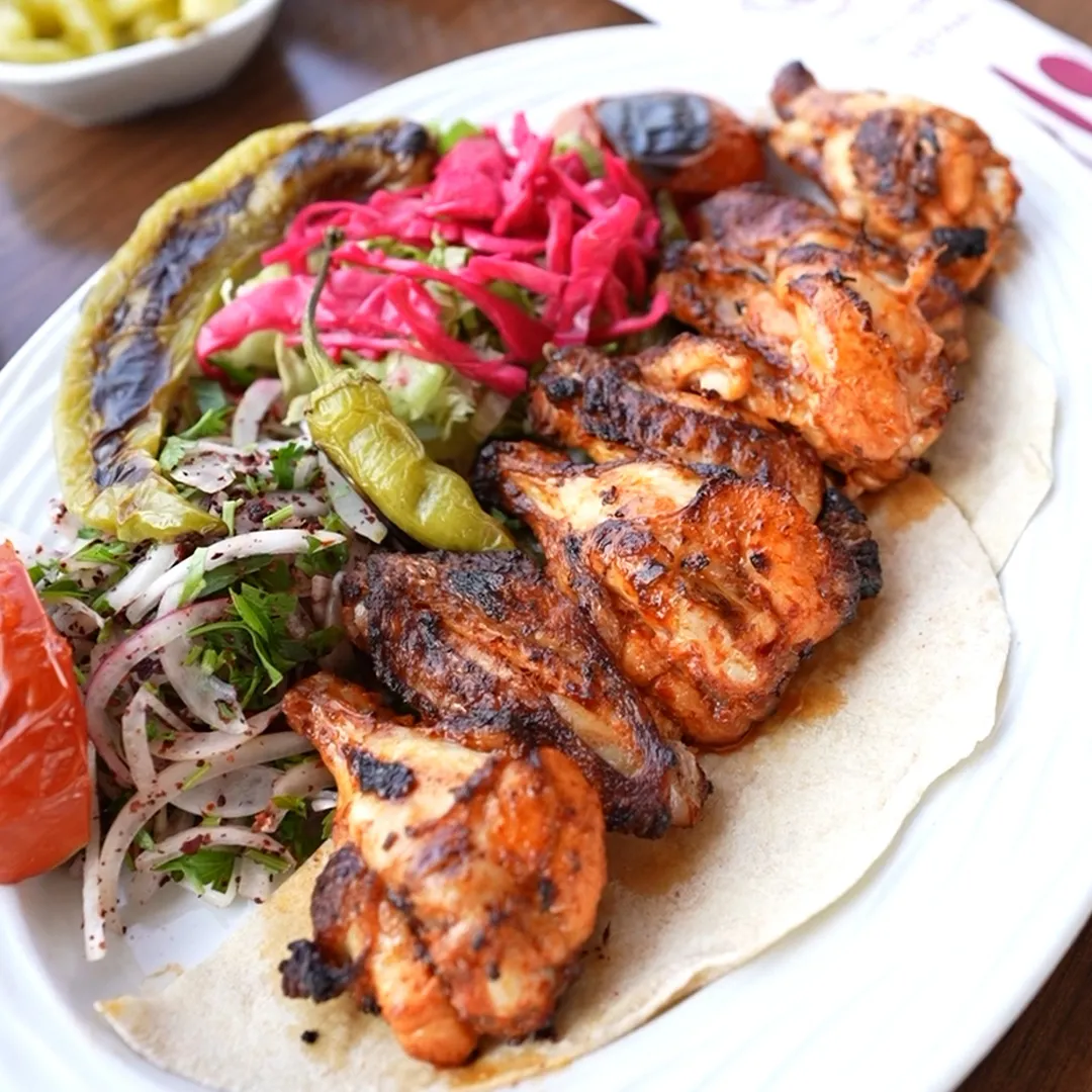 SOSLU KANAT IZGARA