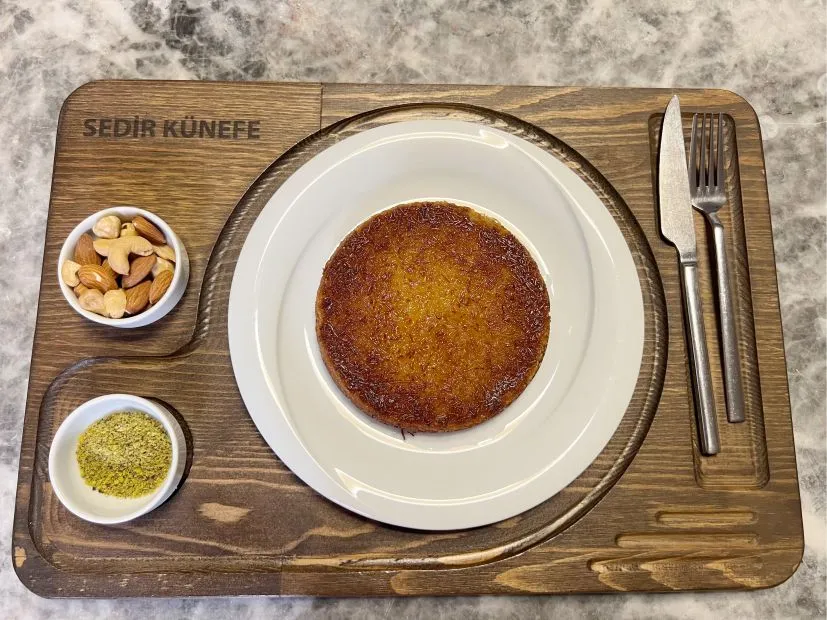 KÜNEFE