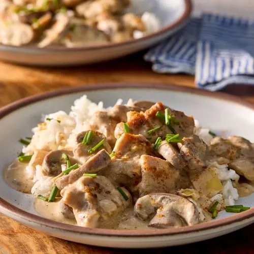 TAVUK STROGANOFF