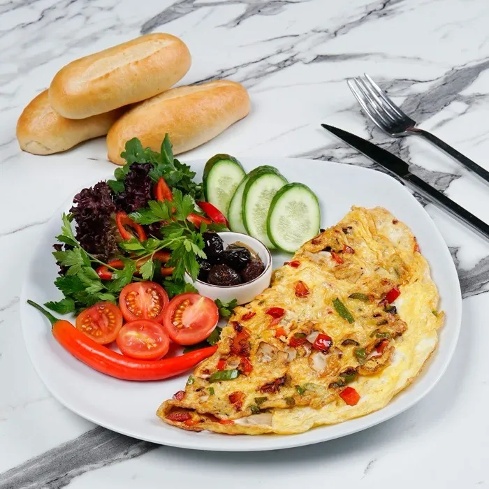 MIXED OMELETTE