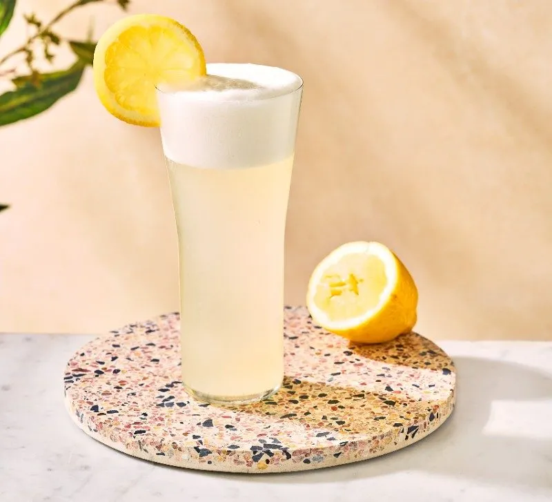GIN TONIC