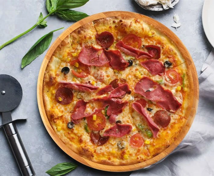 PASTIRMALI PİZZA