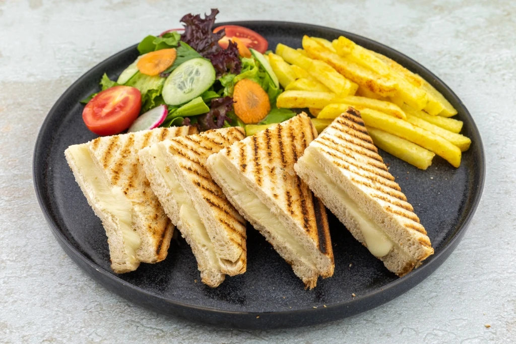 MOD KAŞARLI TOST