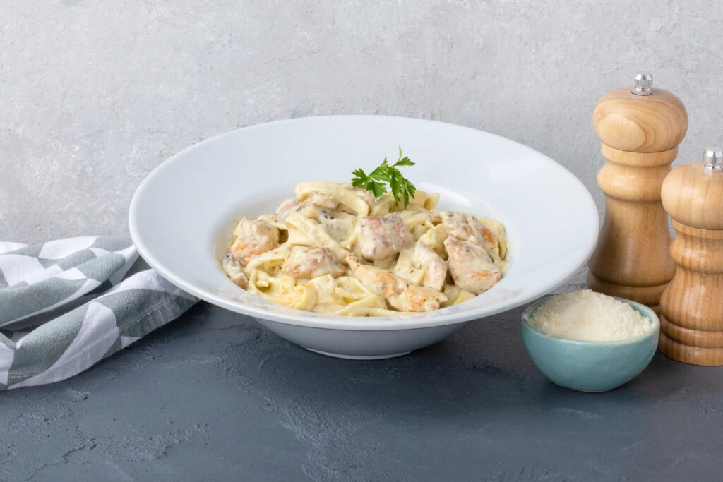 FETTUCCİNE ALFREDO