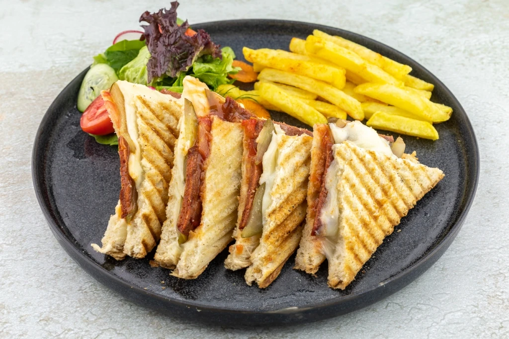 KARIŞIK TOST