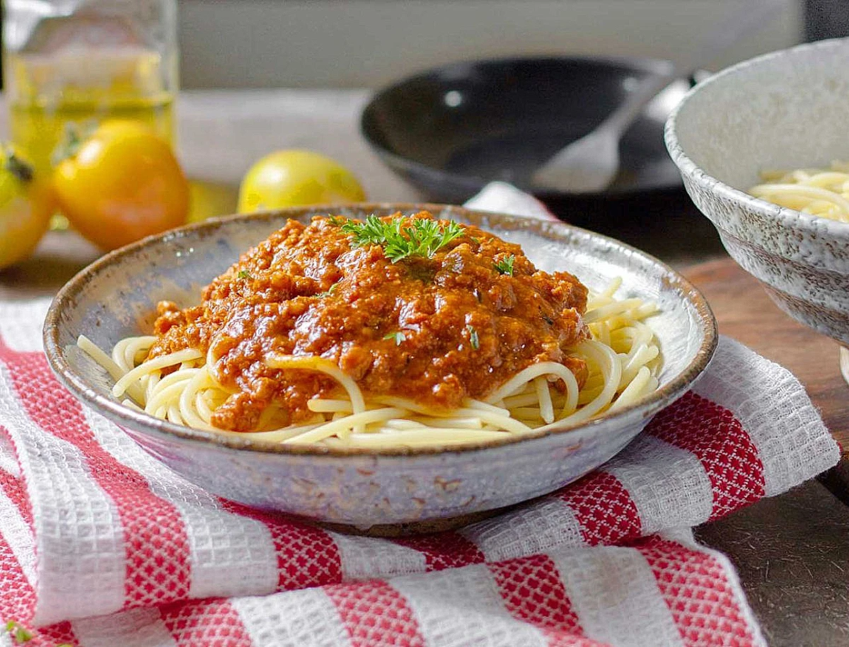 SPAGETTİ BOLONEZ