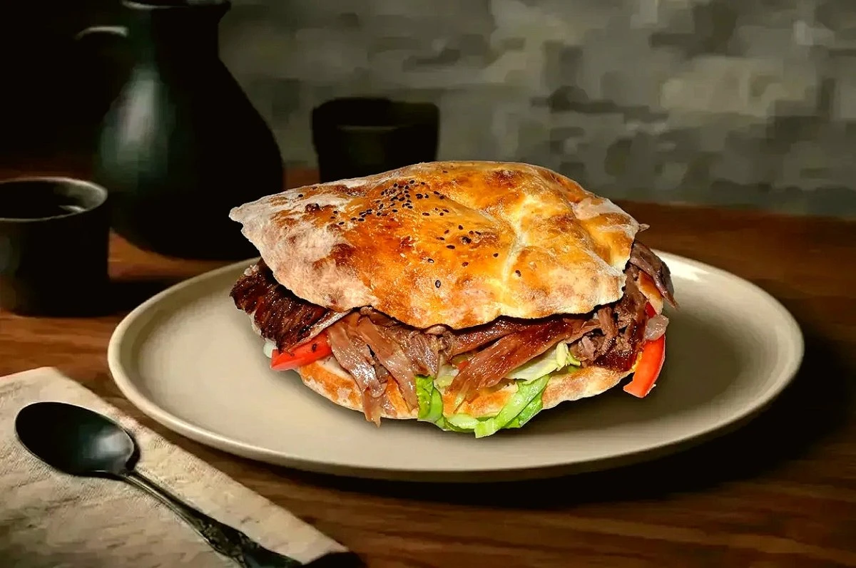 GOBİT YAPRAK DÖNER