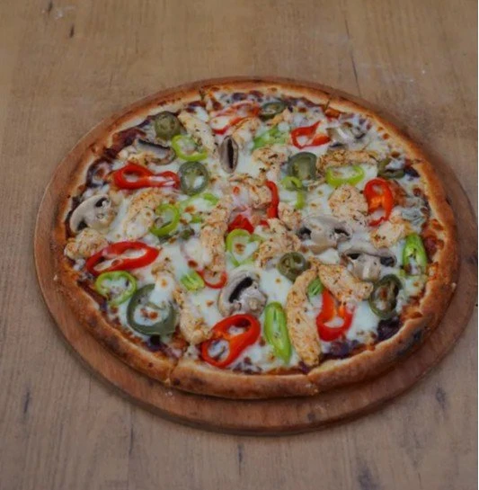 BARBEKÜ TAVUKLU PİZZA
