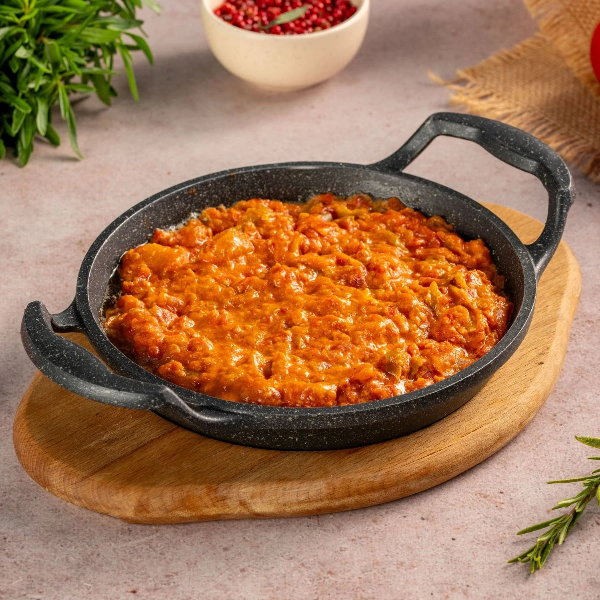 SADE MENEMEN