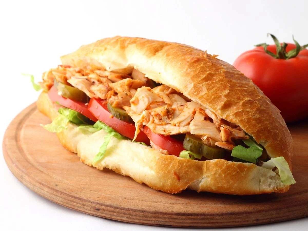 TAM EKMEK KLASİK TAVUK DÖNER